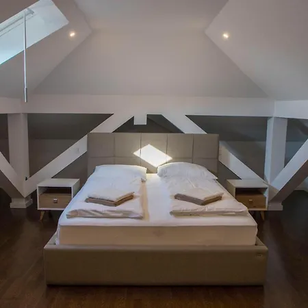 Lejlighed Penthouse Linnet *