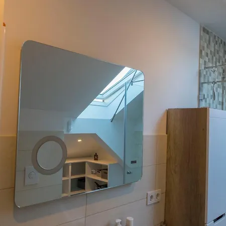 Penthouse Linnet Apartment
