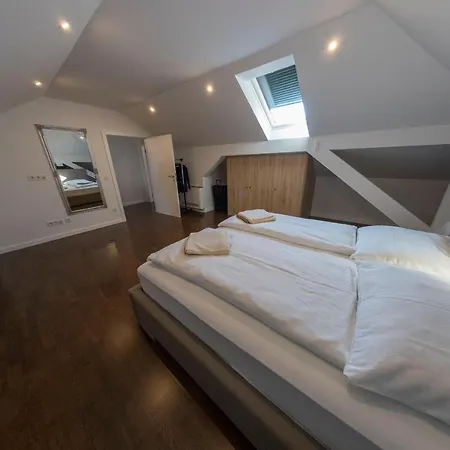 Apartment Penthouse Linnet *